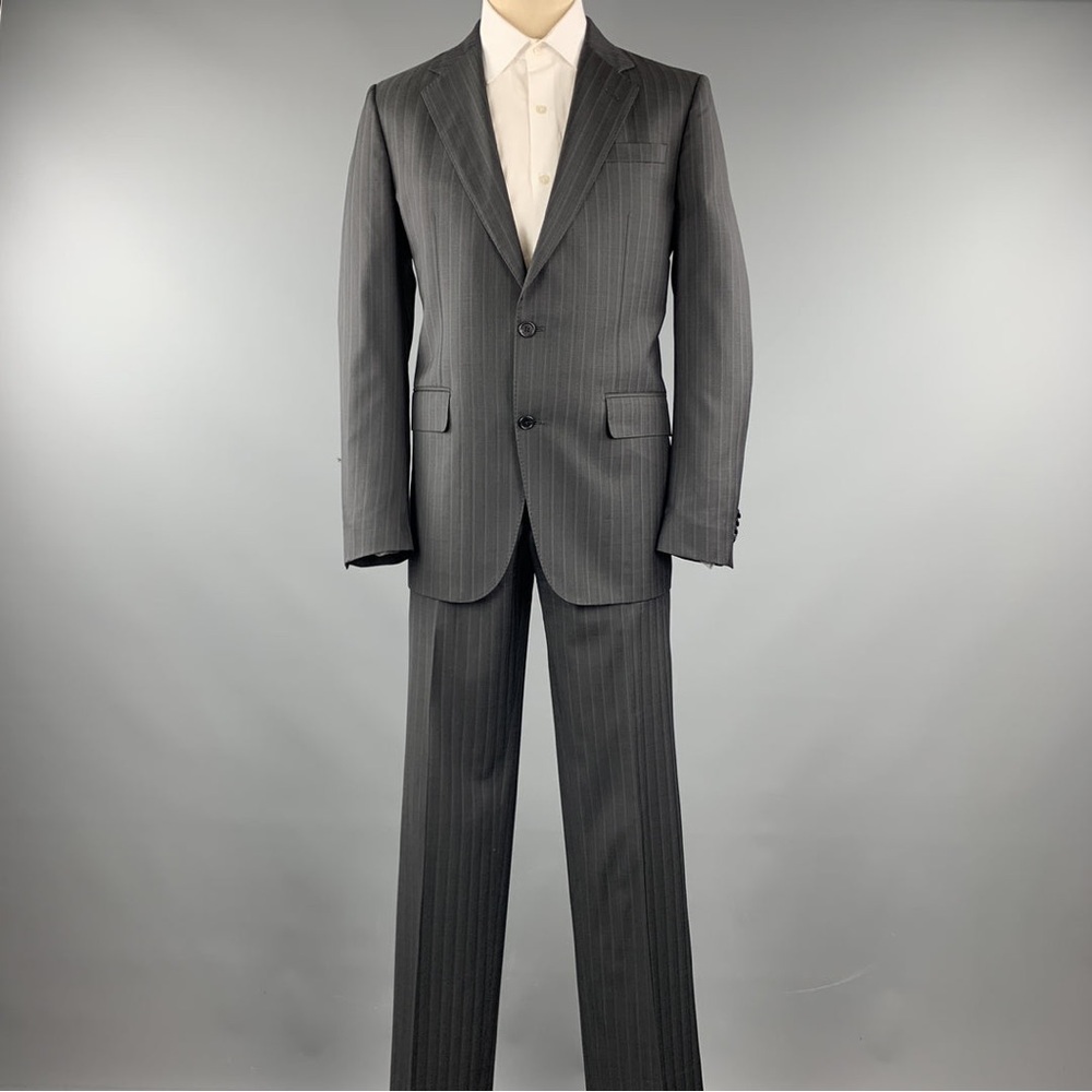 New VALENTINO Men’s Grey Stripe Fleece Wool Notch Lapel Suit, Sz 38